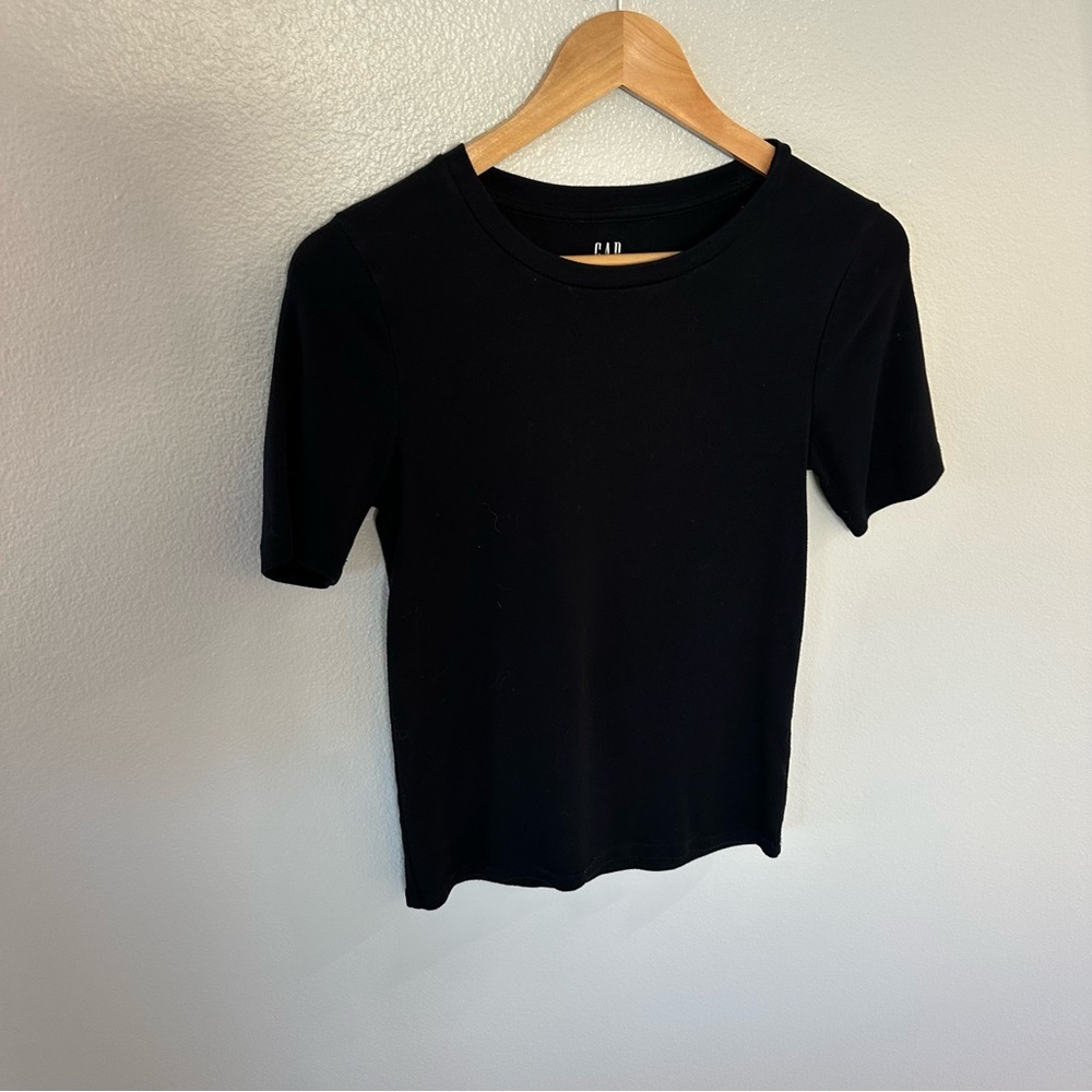 GAP Black 1/3 Sleeve Basic Stretch Soft High Neck Modern Tshirt Top, M